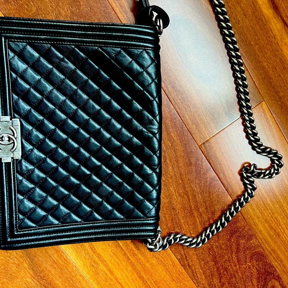 Used Channel Classic Handbag in great condition